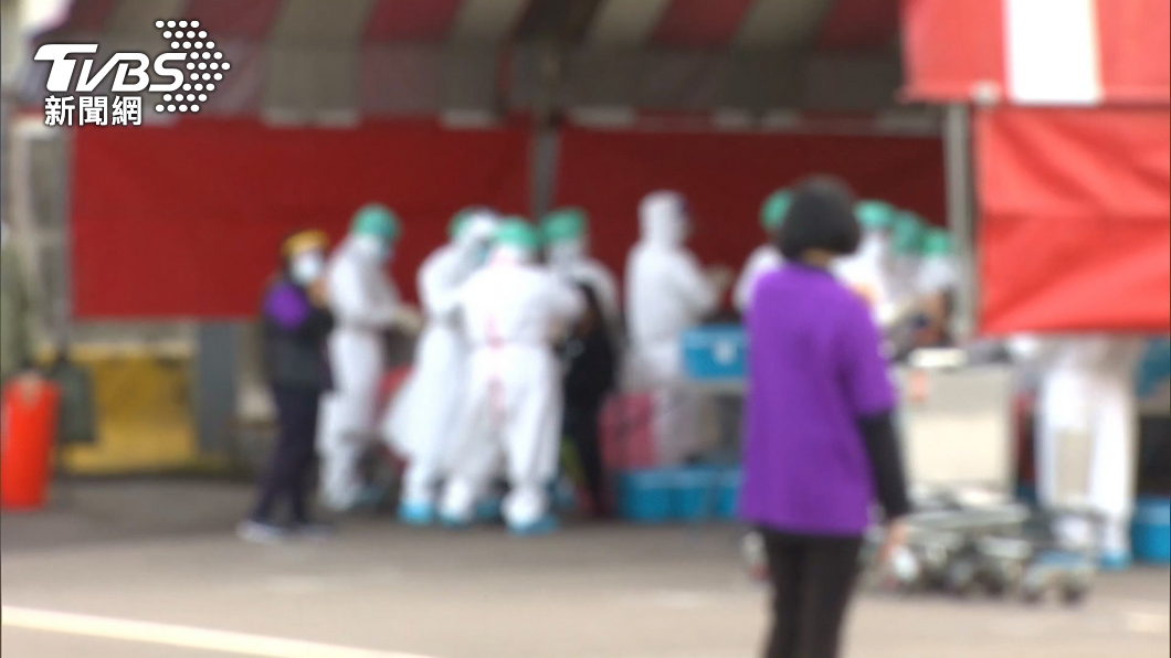 本土疫情一波未平一波又起。（示意圖／非當事人，TVBS資料畫面）