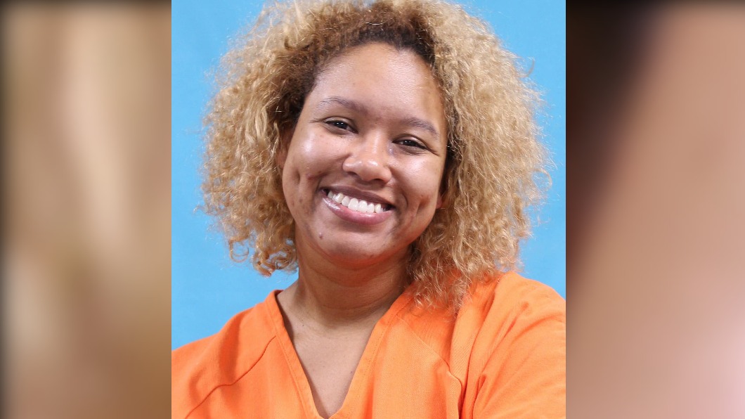 威爾遜持刀殺死男友，被捕後拍照笑超開。（圖／翻攝自Cape Girardeau Police Department臉書）