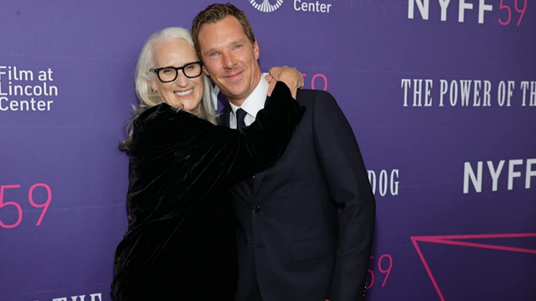 珍康萍(Jane Campion)與班尼狄克康柏拜區(Benedict Cumberbatch)合作電影《犬山記》。(圖/翻攝自IMDB)
