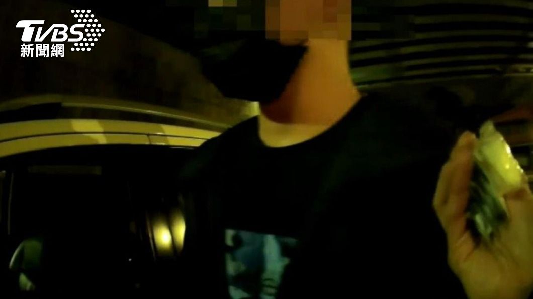不是因為冷!男藏毒咖啡包全身抖 遭逮還求警「私下和解」