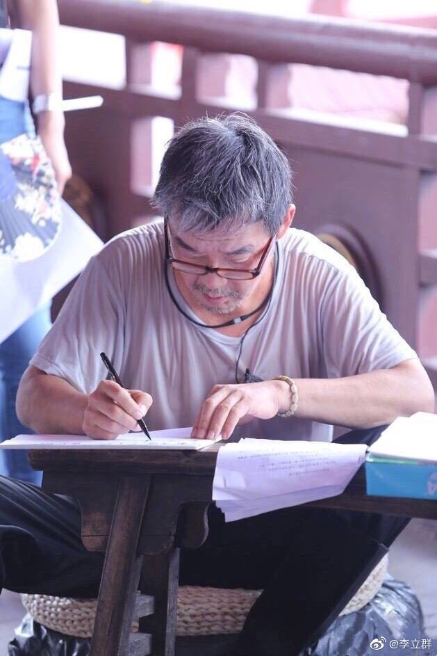 李立群縱橫演藝圈超過40年。(圖/翻攝自李立群微博)