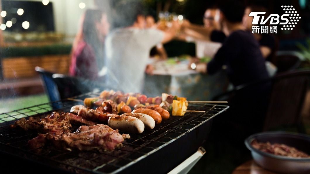 燒烤是許多人的首選。（示意圖／shutterstock達志影像）