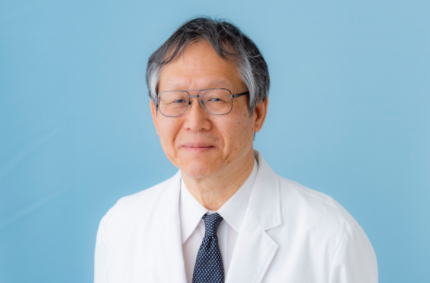 矢野邦夫醫師認為日本疫情有望在夏季趨緩。(圖/翻攝自濱松醫療中心官方網站)