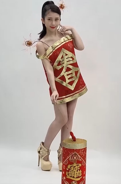 俏皮造型獲得粉絲好評。(圖/翻攝自鄭家純臉書)