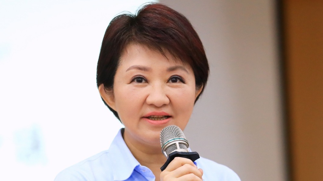 台中15校明起戶外教學延後 盧秀燕拚「疫苗五箭齊發」