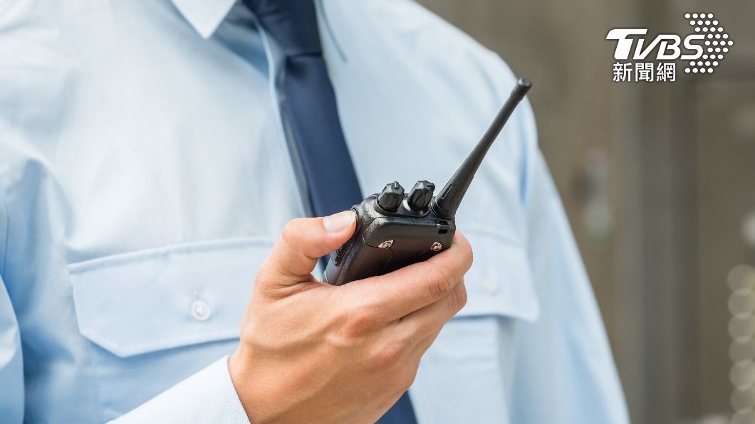 保全辯稱,是因為看到可疑人物,才會進到女董座家中。(示意圖/shutterstock達志影像)