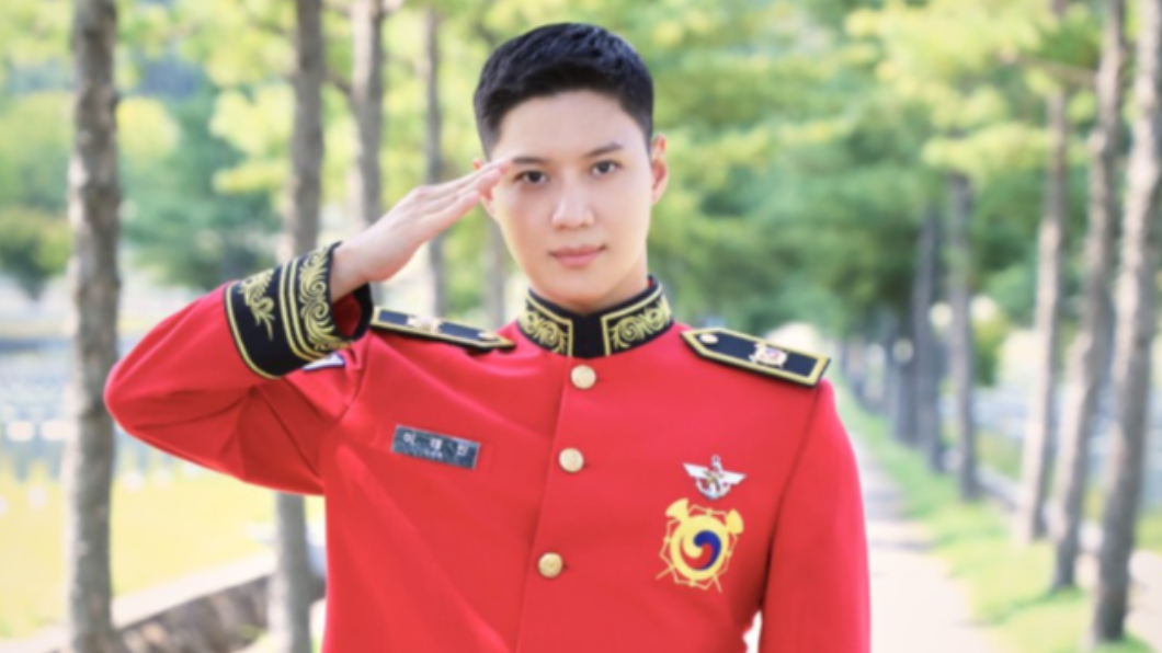 泰民原先在韓國軍樂隊服務。(圖/翻攝自병무청 공식블로그)