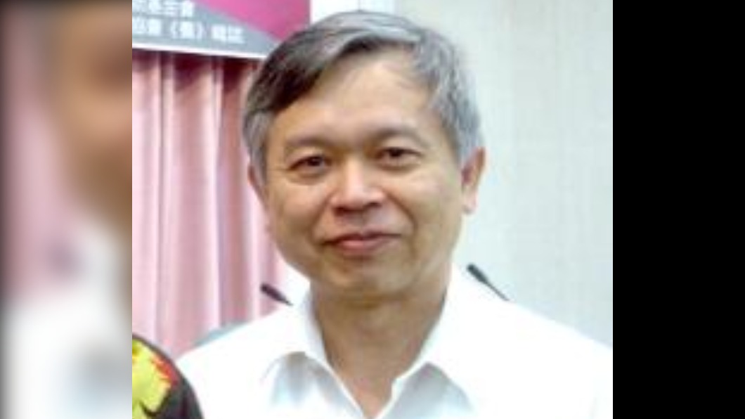 張清溪著作經濟學入門聖經 為台灣民主化貢獻多