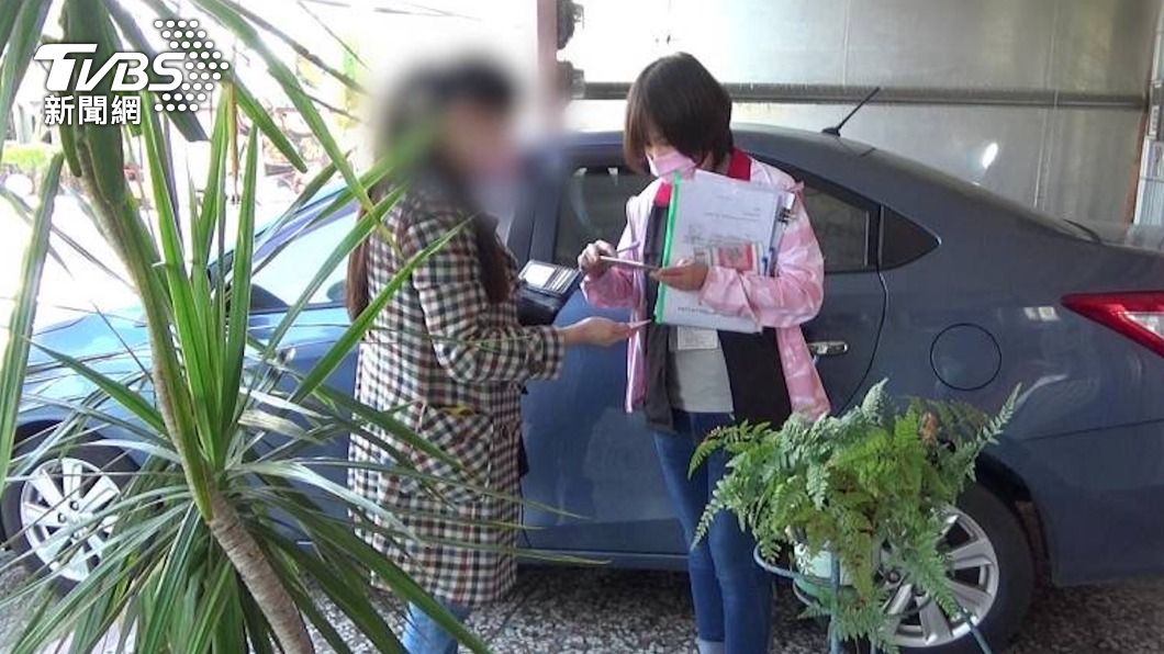 「天眼」追人!女稱窮拒繳11萬罰款 被警抓包做美甲