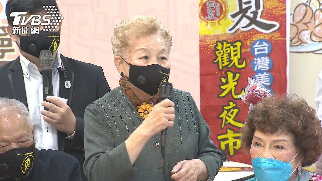 柯媽稱沒去過北市府被打臉 柯:老人家講的話要追殺到底?