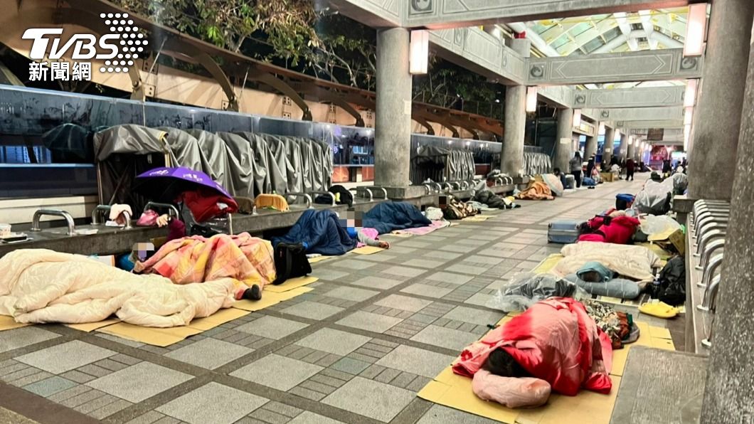 獨/「沒錢何來過年?」街友卑微心願曝 一個500元紅包就好