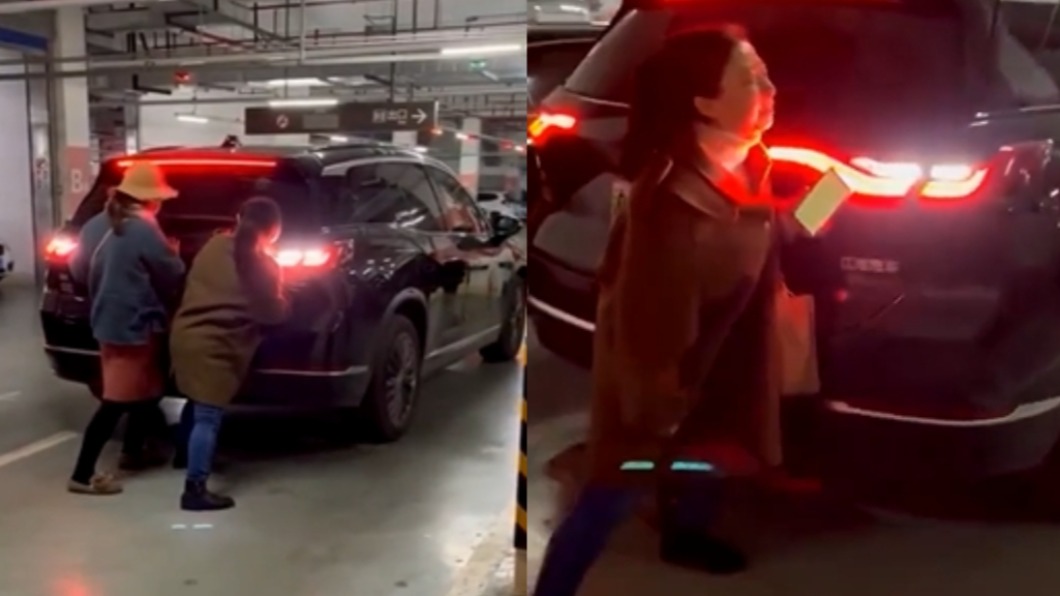 大媽螳臂擋車,最後被逼到退無可退。(圖/翻攝自微博)
