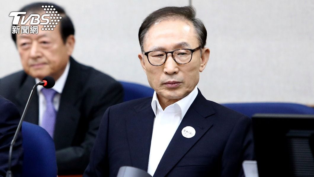 李明博因貪汙收賄被判處17年徒刑。(圖/達志影像美聯社)