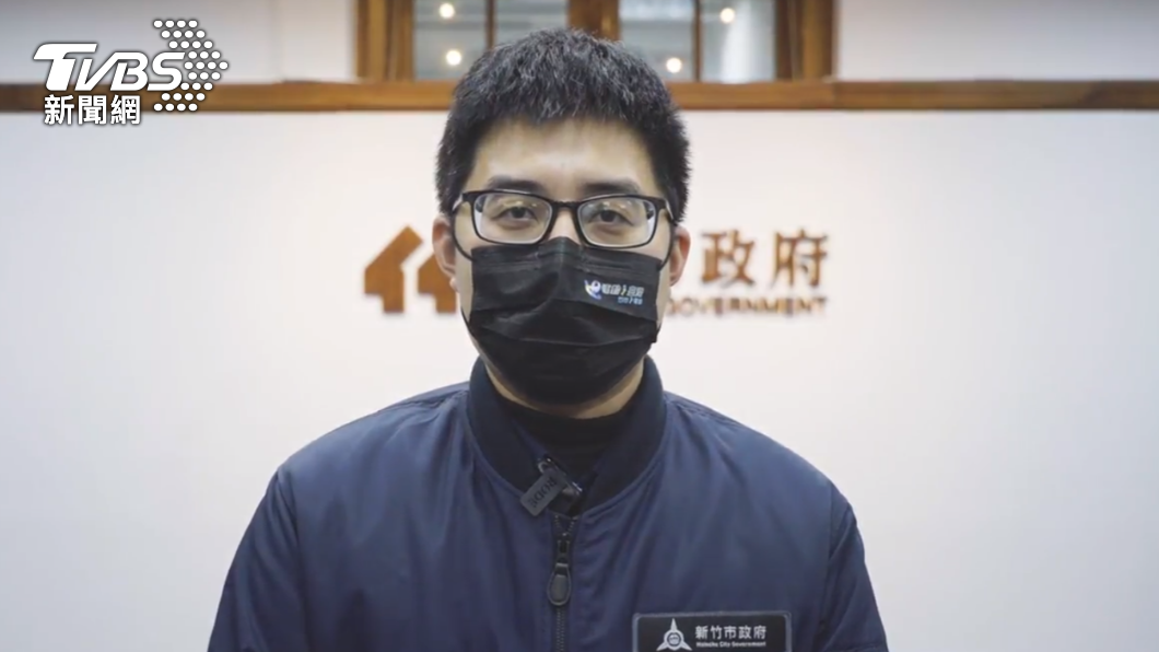 教育處代理處長沈靜濤說,三民國小師生共60位進行匡列、採檢。(圖/TVBS)