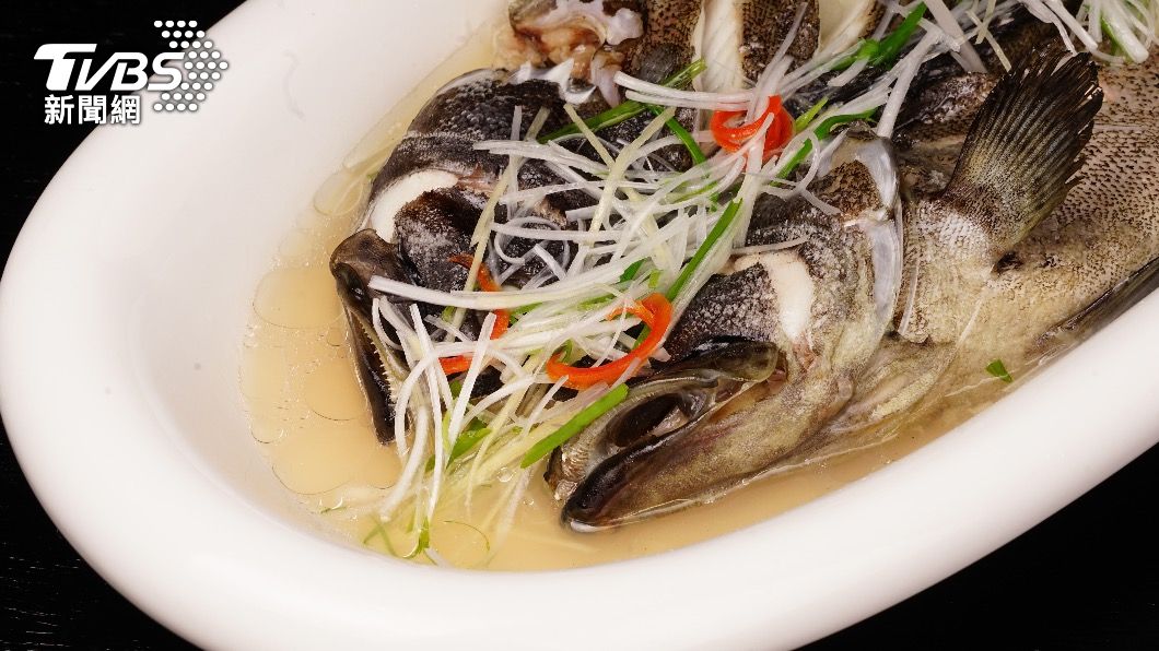 鱸魚富含優質蛋白質和維生素D。(示意圖/shutterstock達志影像)