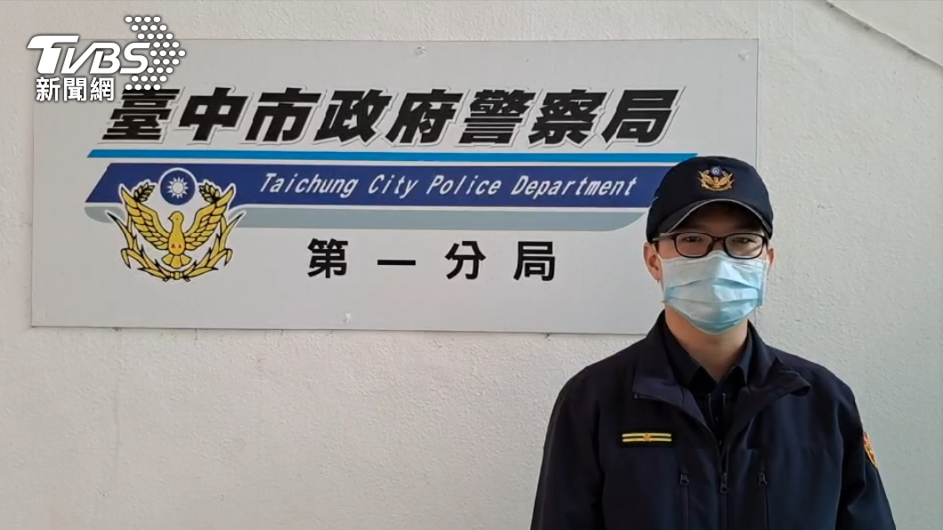 西區所副所長許以說明案情。(圖/警方提供)