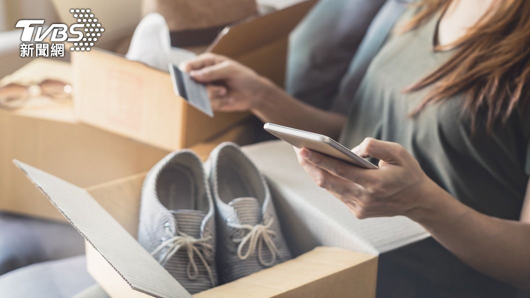 過年期間忌買新鞋。(示意圖/shutterstock達志影像)