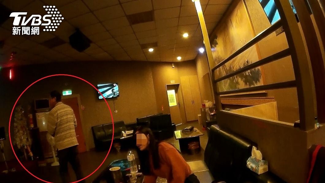 強盜犯逃亡3年!KTV遇臨檢 竟「尿遁」躲草叢