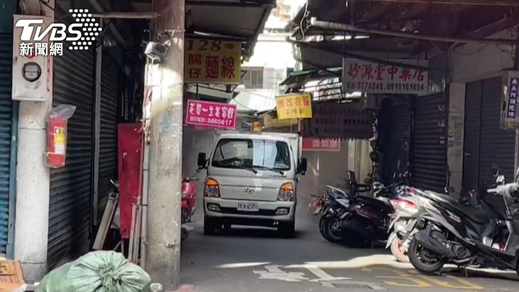 大湳市場一名菜販確診。（圖／TVBS）
