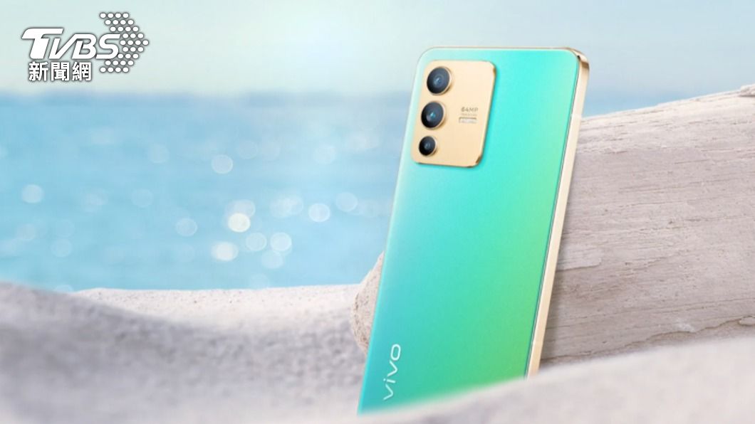 vivo V23 5G。(圖/vivo提供)