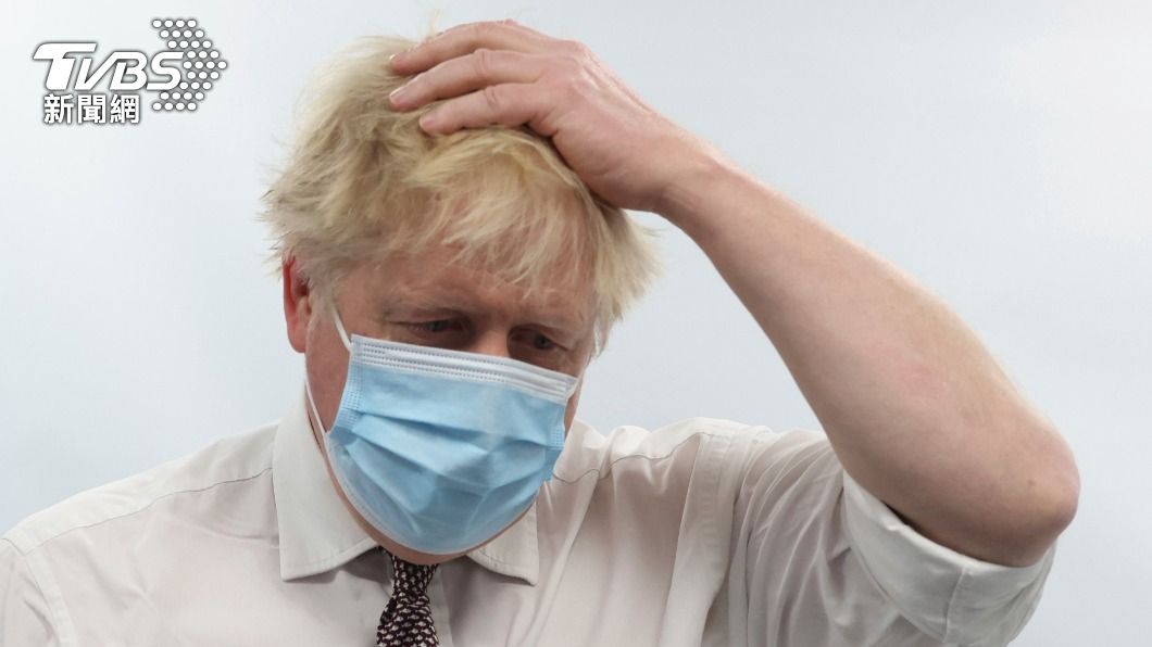 雙重打擊!英首相強生陷派對風波 女兒出生第5週就確診新冠