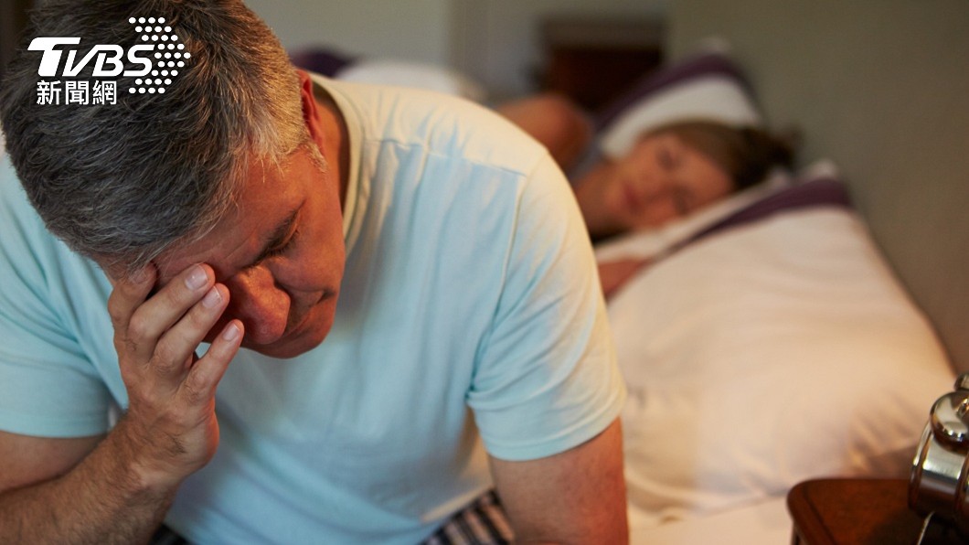 英國一名人夫日前半夜聽到妻子睡覺時說夢話內容嚇了一跳。（示意圖／shutterstock達志影像）