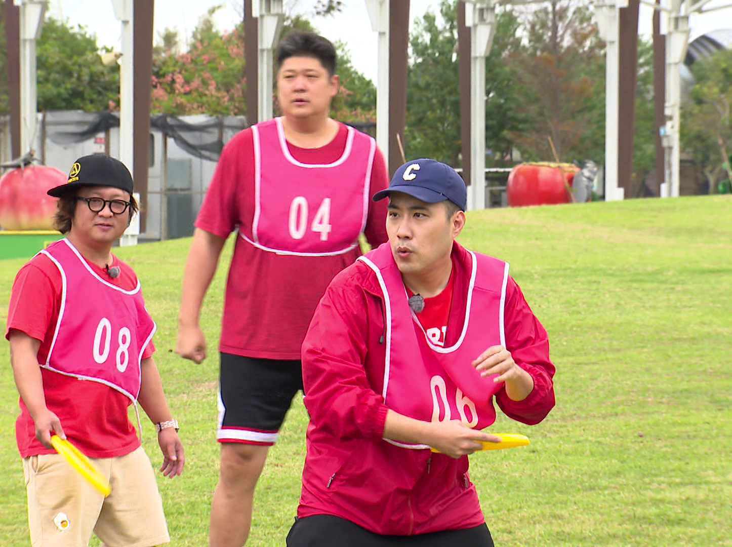 余祥銓在遊戲中的表現不佳,遭譏「老鼠屎」。(圖/台視提供)