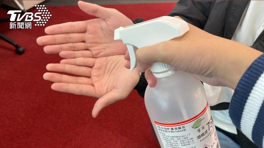 猴痘危機入侵!酒精可破壞「病毒套膜」 正確清潔方式曝