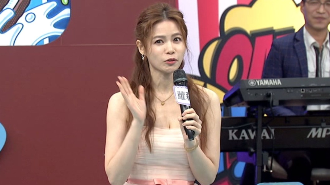 蘿莉塔角逐伴娘人選。(圖/中天綜合台提供)