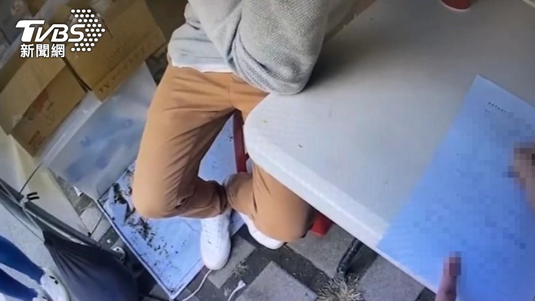 李男遭罰3千元,拒絕簽單。(圖/TVBS)