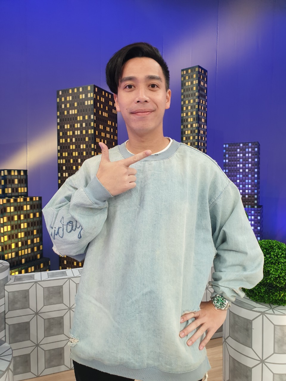 員工超天兵,害無尊道歉賠七千。(圖/衛視中文台提供)