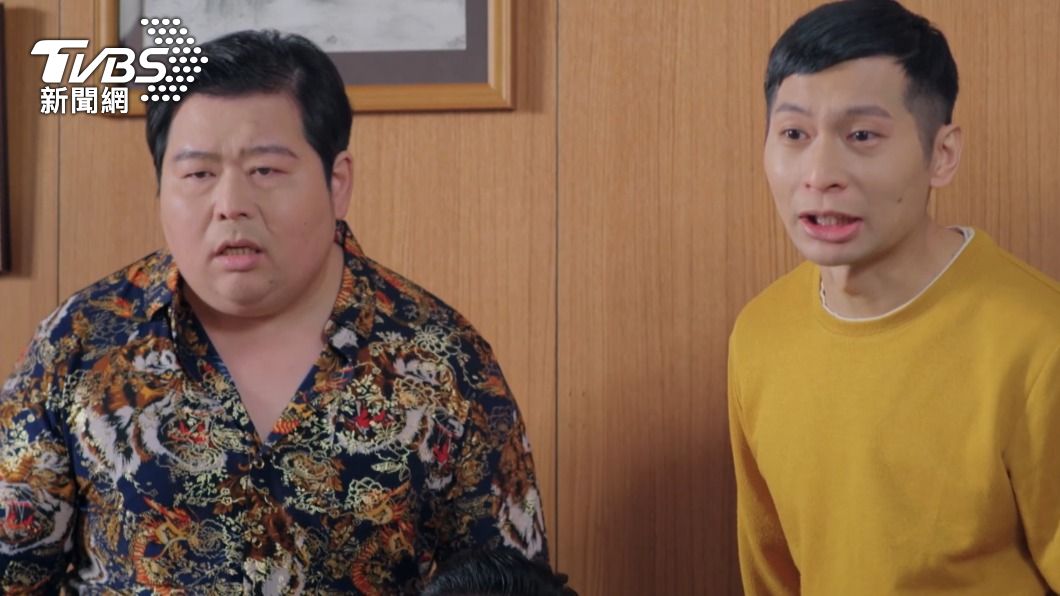 逸祥、山豬拍攝期間即興演出。(圖/TVBS)