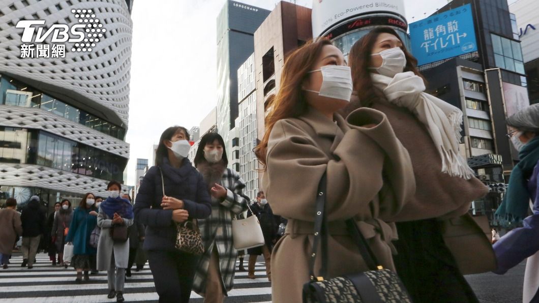 日本東京、大阪疫情狂燒　單日新增病例雙創新高