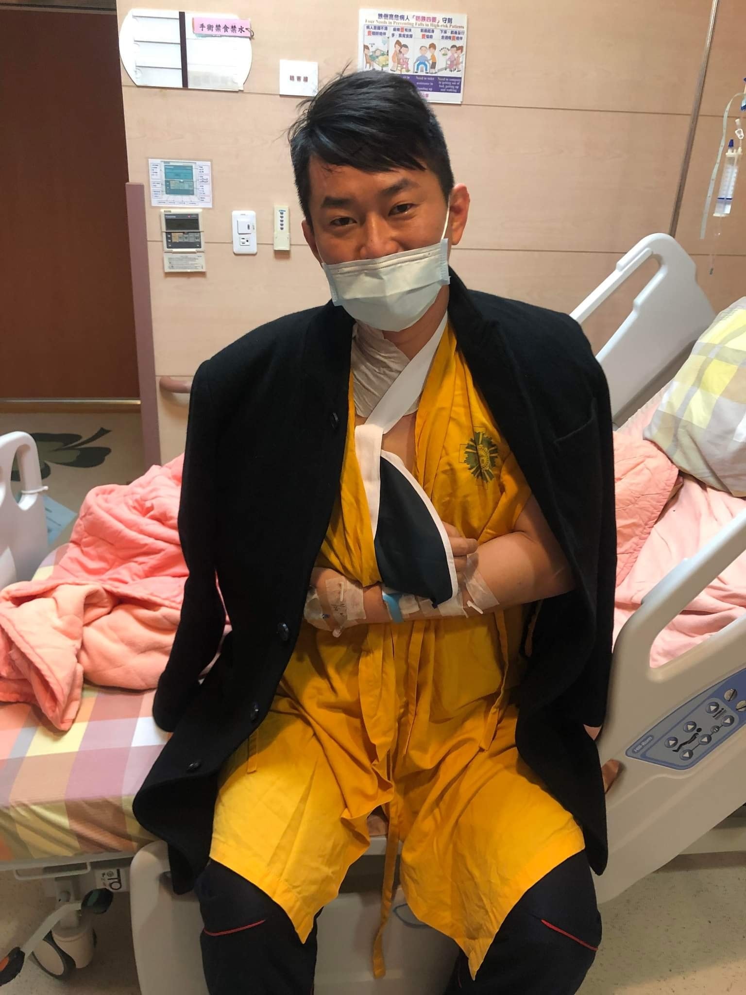 陳柏惟因右肩韌帶斷裂又入院動刀。(圖/翻攝自陳柏惟臉書)