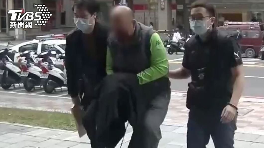 魏姓成員協助李姓會長找尋槍手。(圖/TVBS)