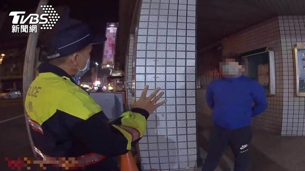 居檢亂跑!苗栗男提款遭警活逮 送集檢所又吞10萬罰單