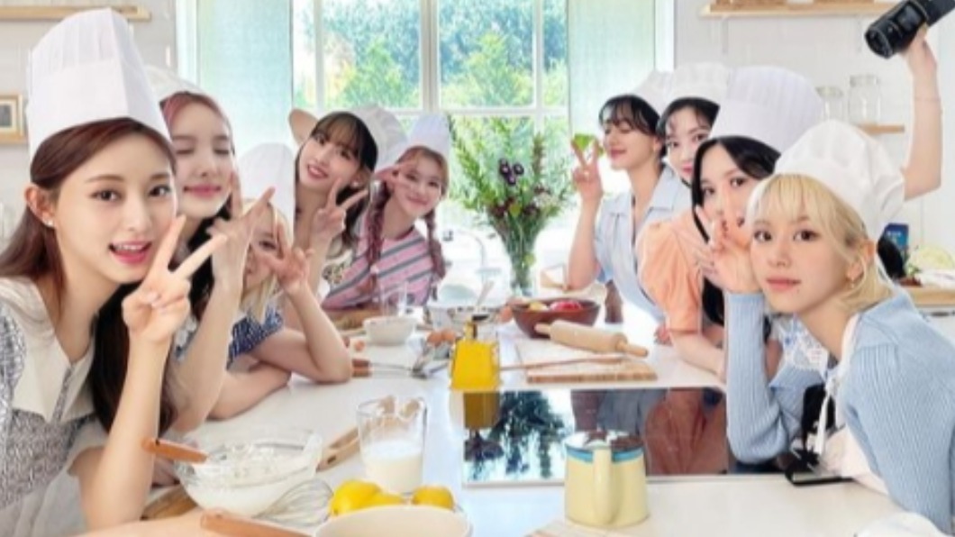 TWICE成員「一週只吃冰塊」速瘦。(圖/翻攝自TWICE IG)