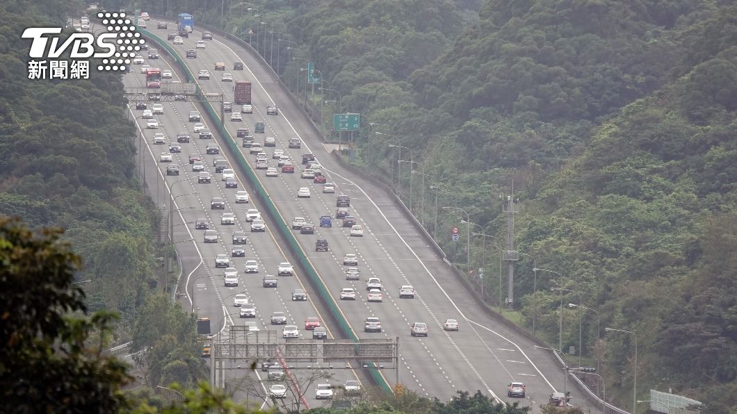 春節連假首日「國道5路段易塞」 籲南向用路人下午出發