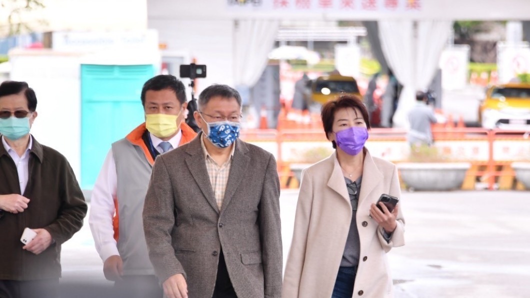 柯文哲重申2.5級是指引非強制 批疫苗護照公文往返效率差