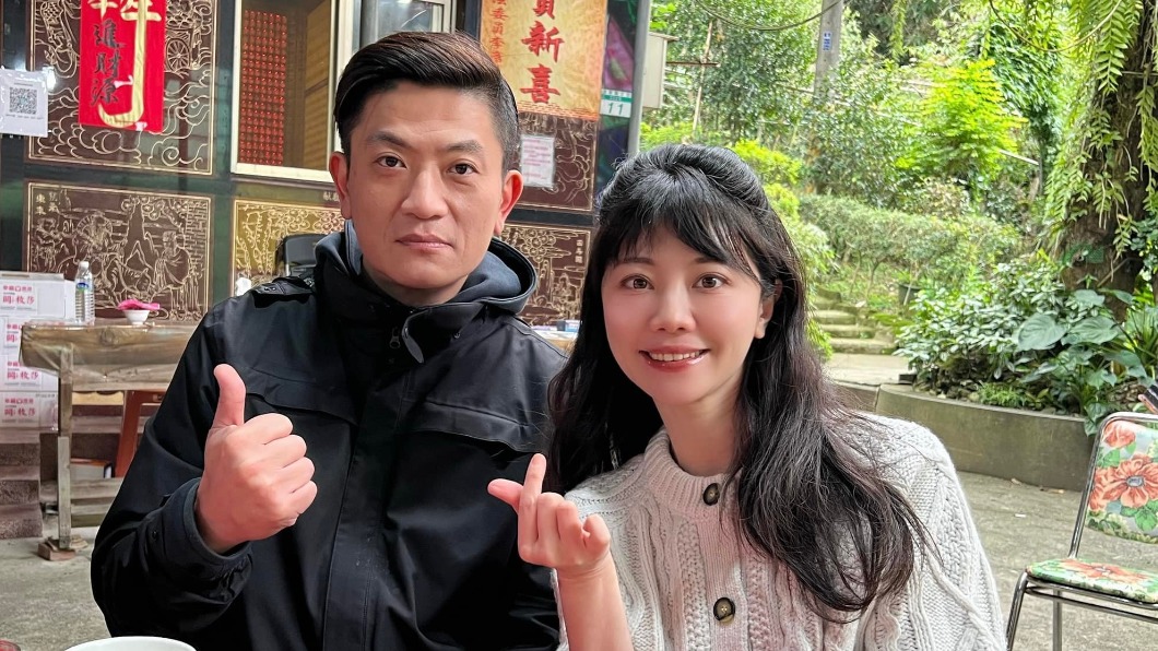 高嘉瑜與霍建華哥哥合照 忙問《華燈初上》兇手是誰