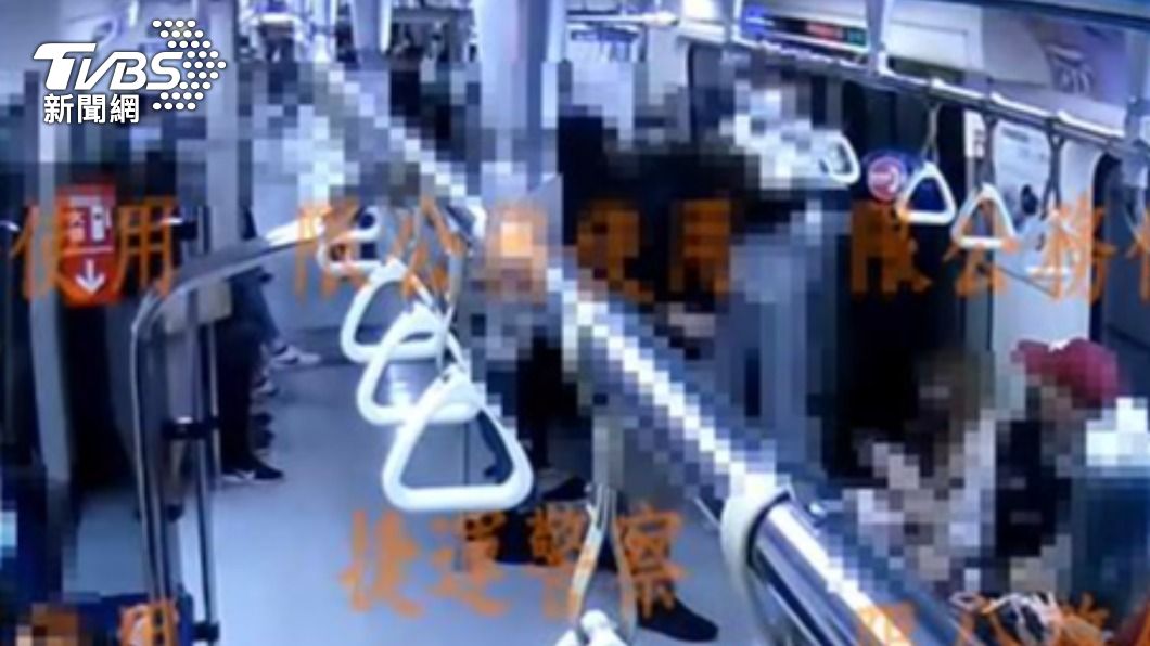 兩名男子在下車時爆發衝突。（圖／TVBS）