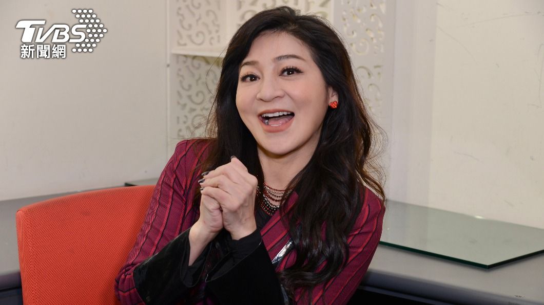 王彩樺建議過年可以多到財神廟祭拜。(圖/TVBS)