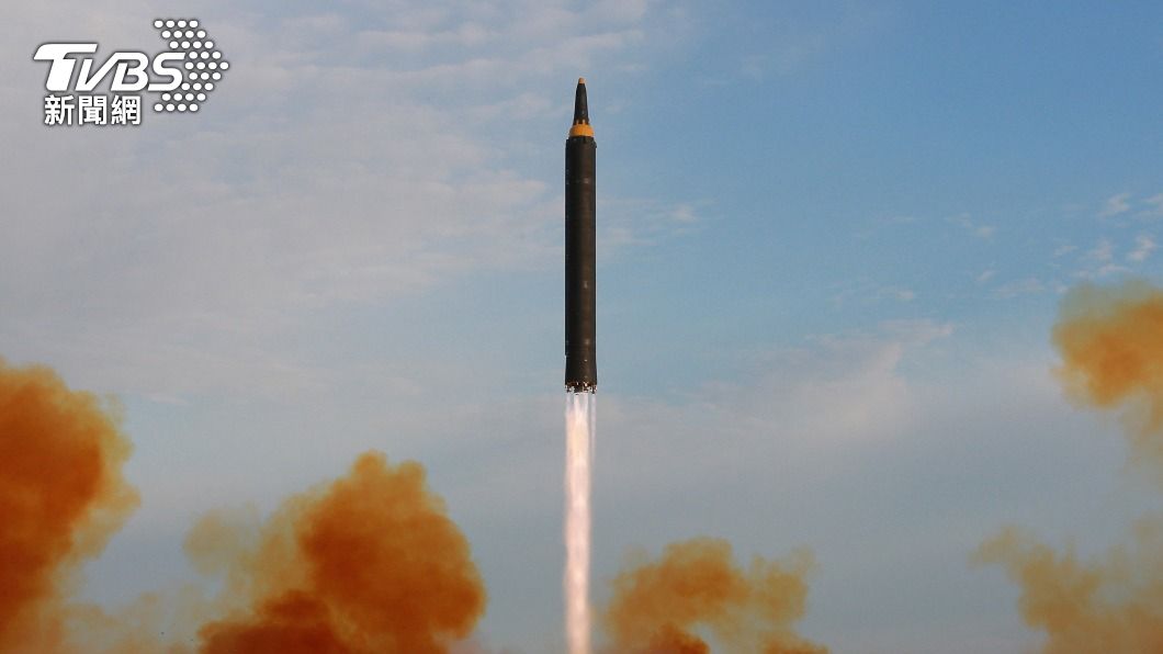 北韓試射火星-12型飛彈 2017年以來首次