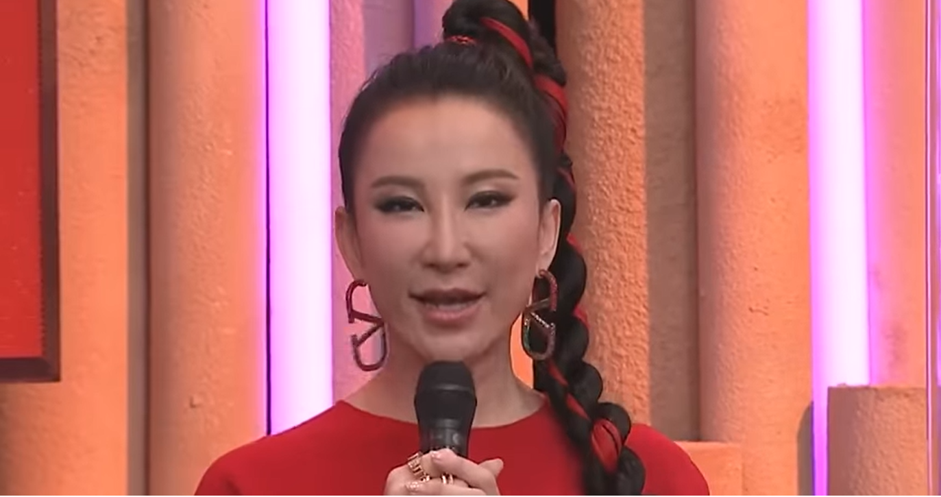 李玟上節目為春晚炒熱氣氛。(圖/翻攝自李玟臉書)