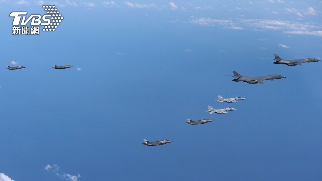 日自衛隊F-15墜海2人失蹤！疑在海上發現其中1人