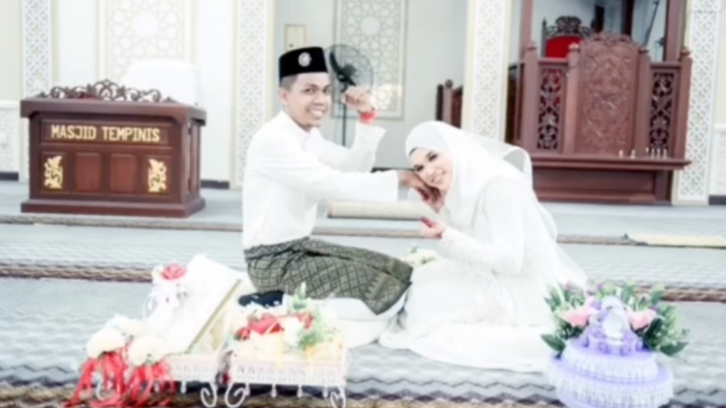 男子發出他與老婆的結婚照。(圖/翻攝自TikTok)