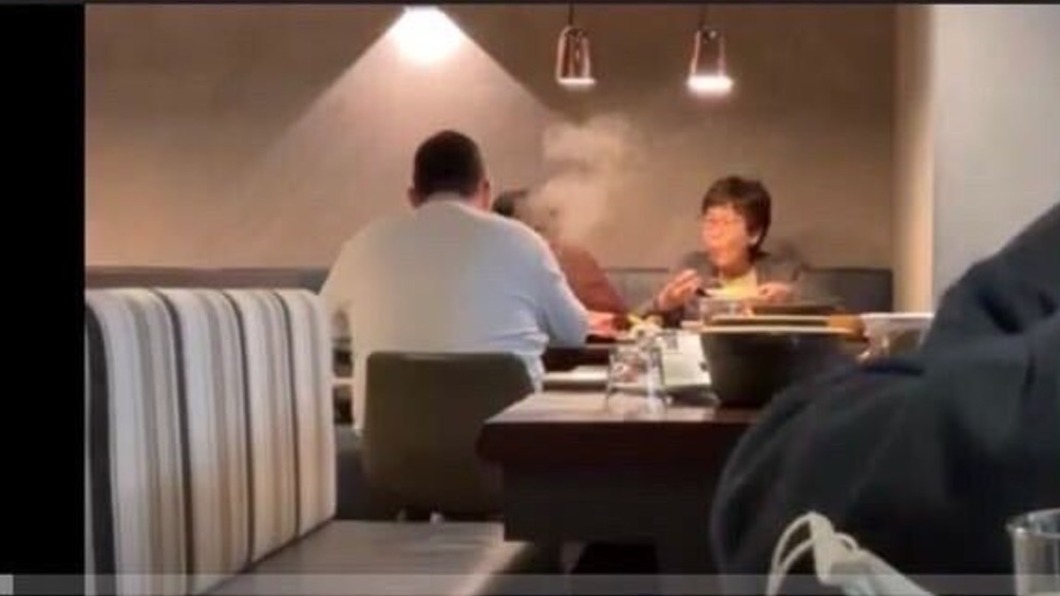 跟蔡壁如吃飯被偷拍 四叉貓暴怒「肚子還拍那麼大」