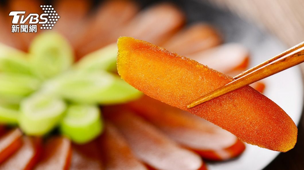 每逢年節烏魚子也是受歡迎的禮盒。（示意圖／shutterstock達志影像）