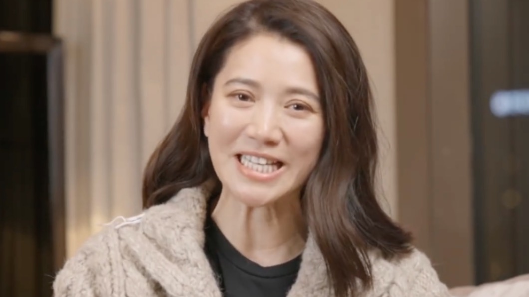 香港女演員袁詠儀。(圖/翻攝自袁詠儀微博)