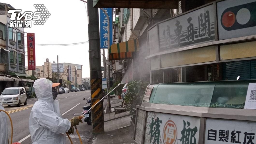 市府針對確診者足跡進行清消。(圖/高雄市政府提供)